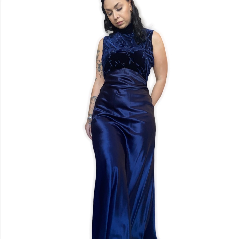 Beautiful 90s prom dress